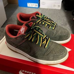 Nike dunk low womens